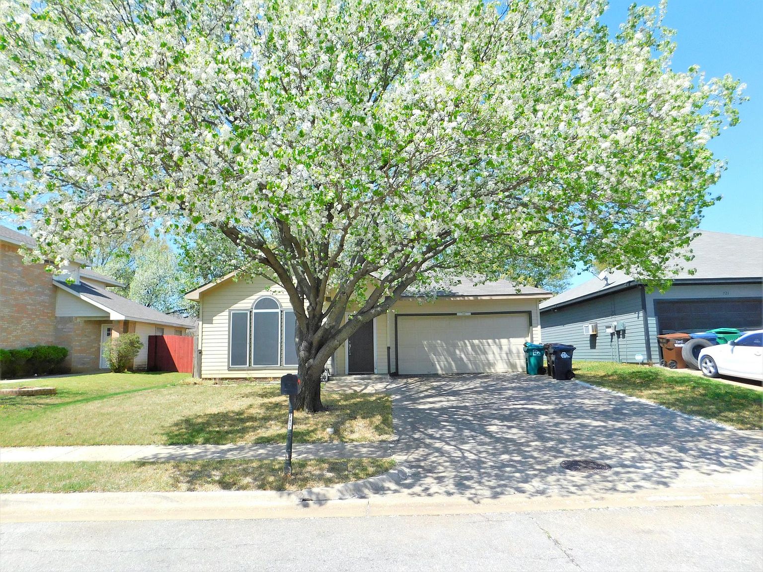 717 Pace Dr, Denton, TX 76209 | Zillow