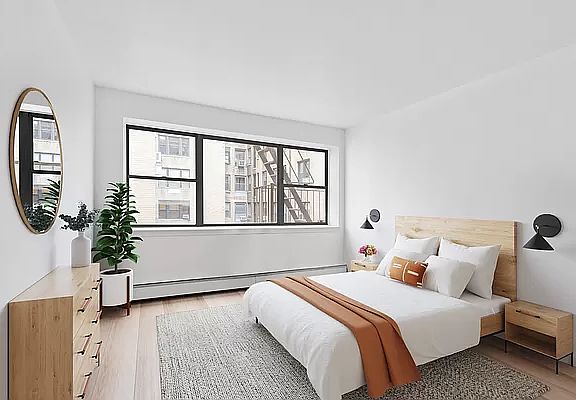 3rd image of 257 W 93rd St APT 4B