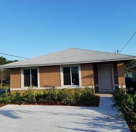 2nd image of 5779 SW 20th St