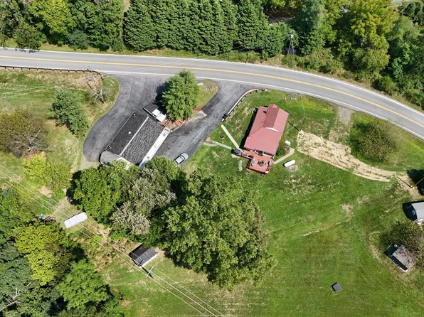 13617 Taylorstown Rd, Leesburg, VA 20176