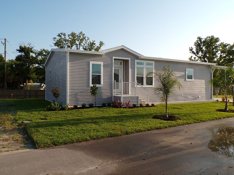 1st image of 12116 SW County Road 769 #171