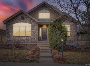 7033 S Versailles St, Aurora, CO 80016