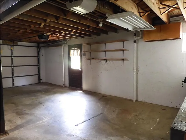 303 Birchwood Dr — Photo 35