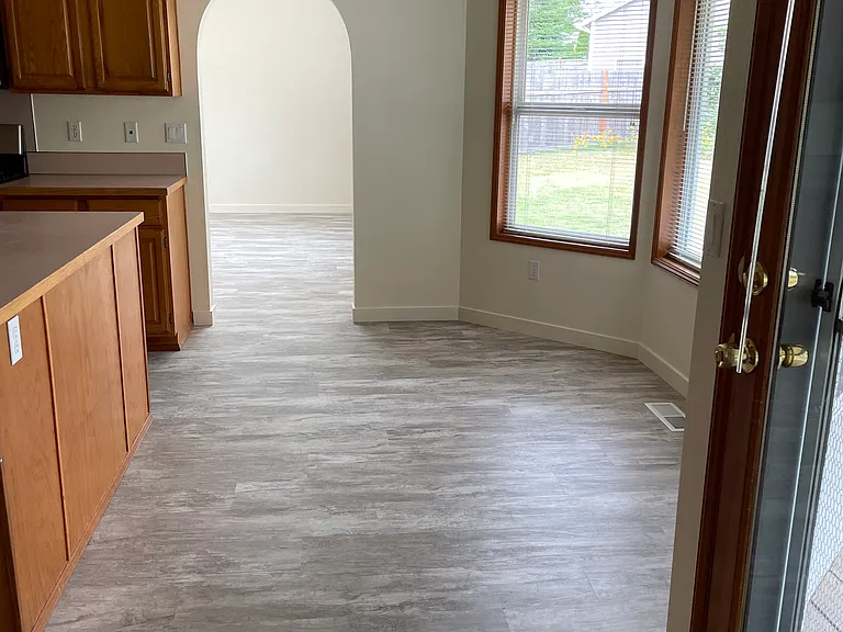 9532 Corvette Ct NE — Photo 5