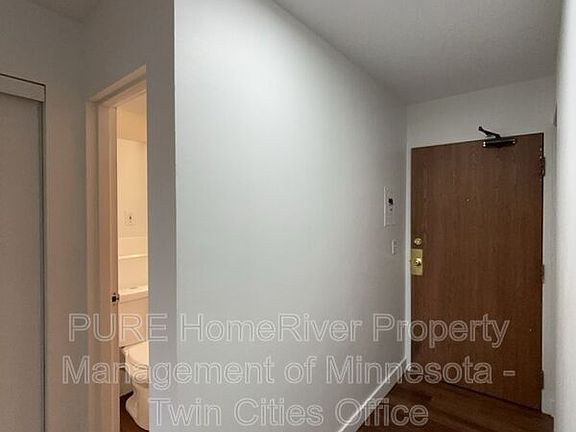 5th image of 2500 Blaisdell Ave APT 307