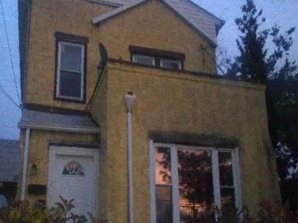 13457 232nd St, Springfield Gardens, NY 11413