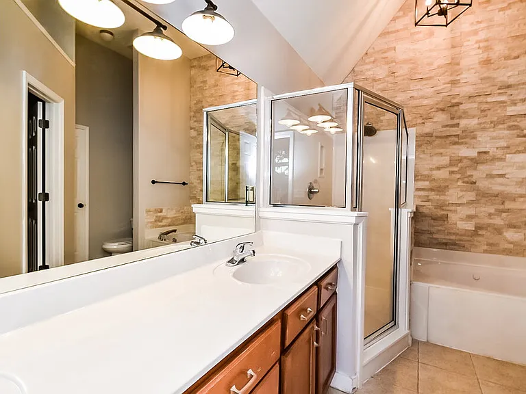 7214 Grapetree Trl — Photo 10