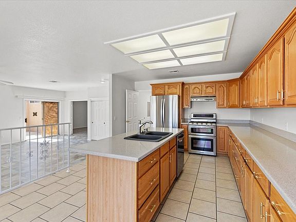 4th image of 9904 Arbuckle Dr #1