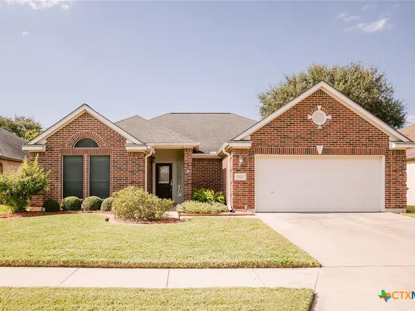 323 Macon Crk, Victoria, TX 77901