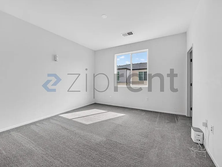 5252 Beachfront Cove St #198 — Photo 12