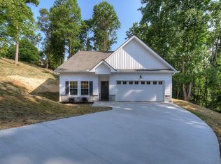 724 Dugger Rd, Elizabethton, TN 37643