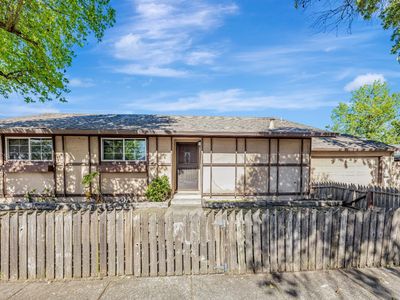 2711 Iroquois Street, Santa Rosa, CA, 95403