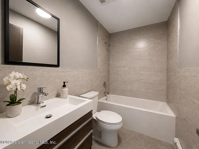 2981 Hylan Blvd — Photo 10