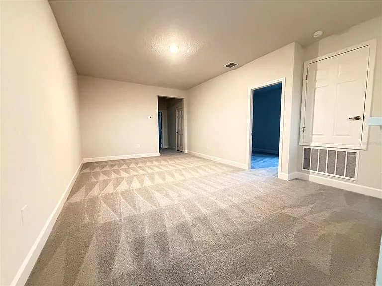 201 Station Ln — Photo 18