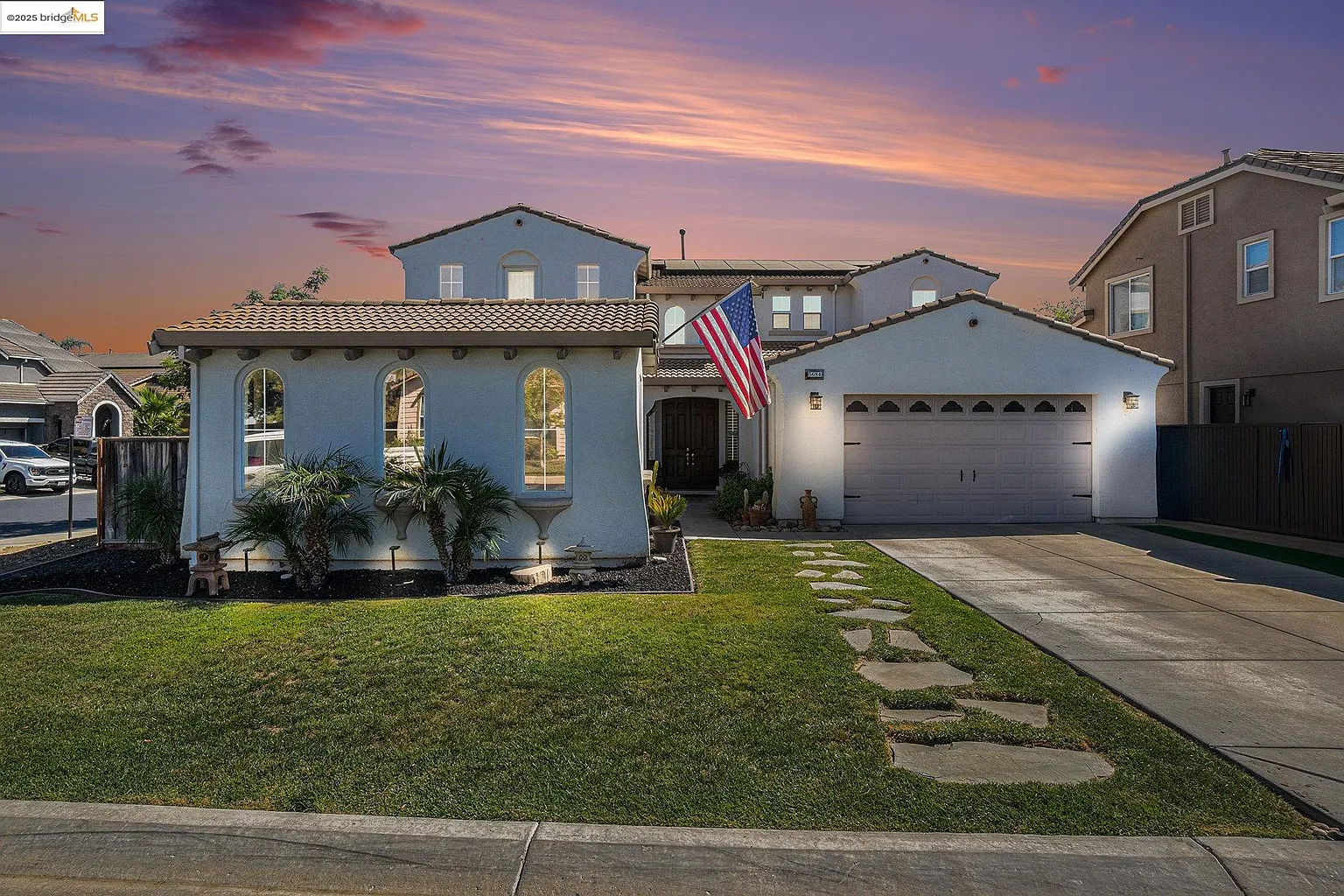 5684 Arcadia Cir photo 1