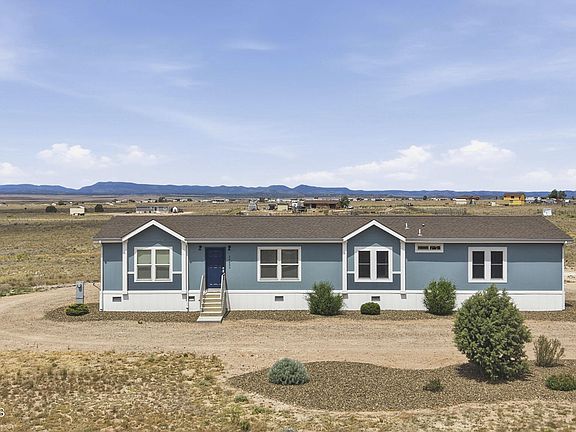 2nd image of 26600 N Bull Snake Rd