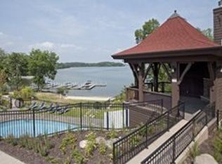 5440 Yellowstone Trl, Excelsior, MN 55331