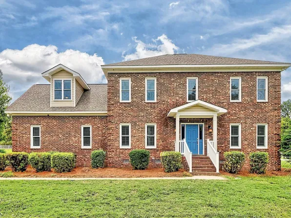 225 Pisgah Ct, Lexington, SC 29072