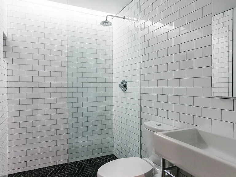 339 Hoyt St #A — Photo 15