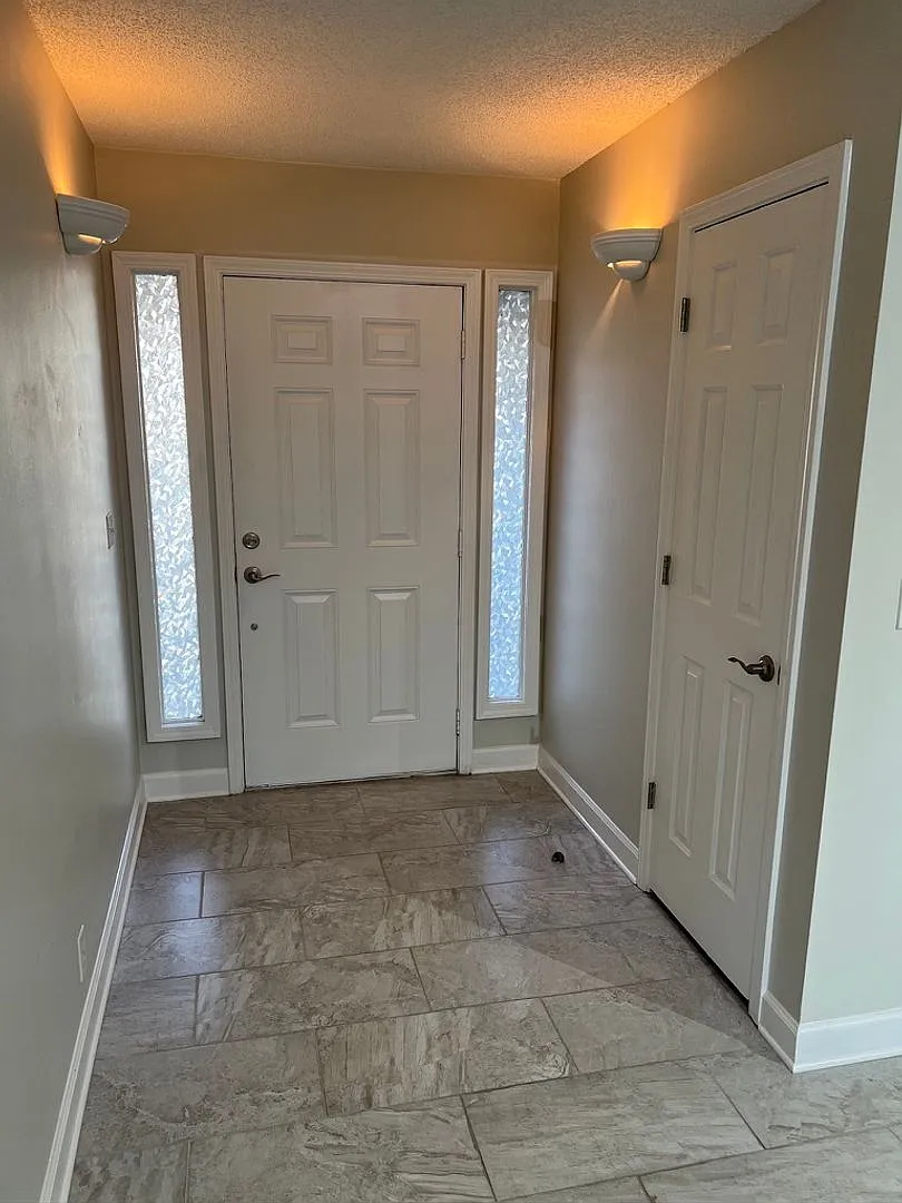 5BR/3BA Two Story Home For Rent — Photo 2