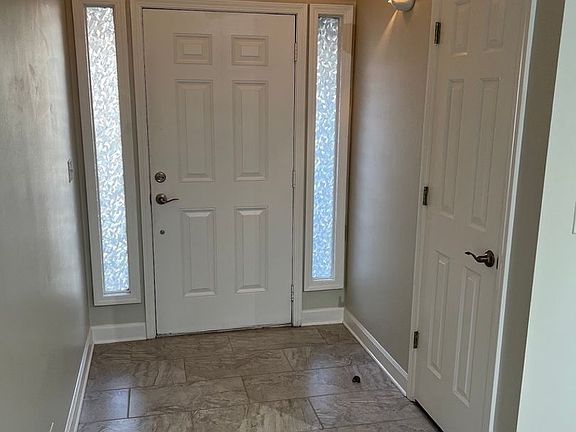 2nd image of 307 Old Mill Dr