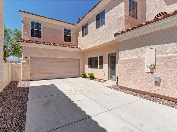 3rd image of 8025 Peaceful Village Pl