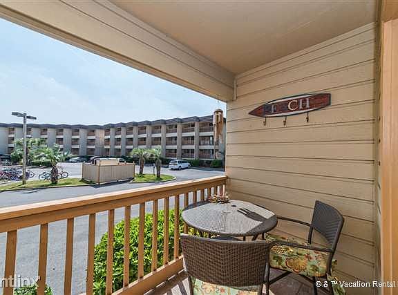 Welcome to Beach & Tennis B154