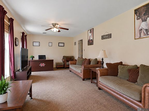 2nd image of 8119 Franwood Dr