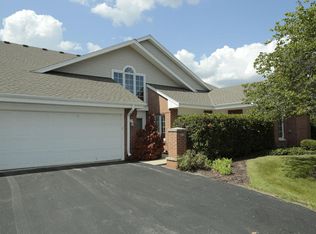 8813 Westlake Dr #8813, Greendale, WI 53129