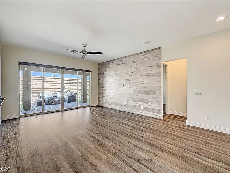 8197 Riley Love St — Photo 24