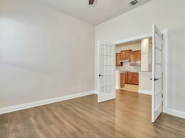 10616 Jackson Hole Ln — Photo 10