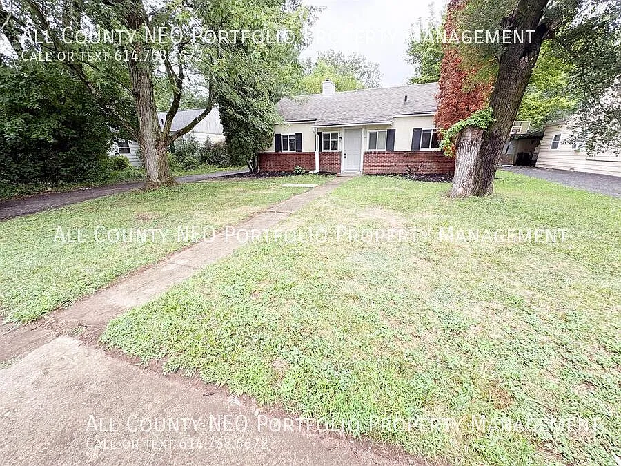 Updated 3-Bedroom, 1.5-Bath Home - Move-In Ready! — Photo 2
