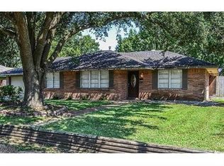 9006 Blankenship Dr, Houston, TX 77080