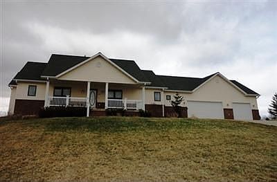1st image of 839 Fox Run Dr