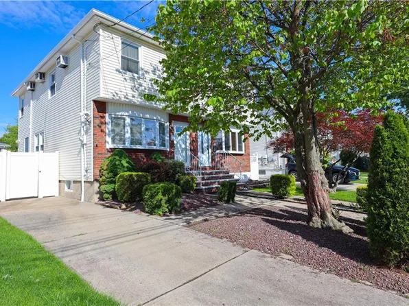 223 Abingdon Ave, Staten Island, NY 10308