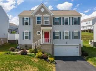 212 Horse Shoe Dr, Clinton, PA 15026