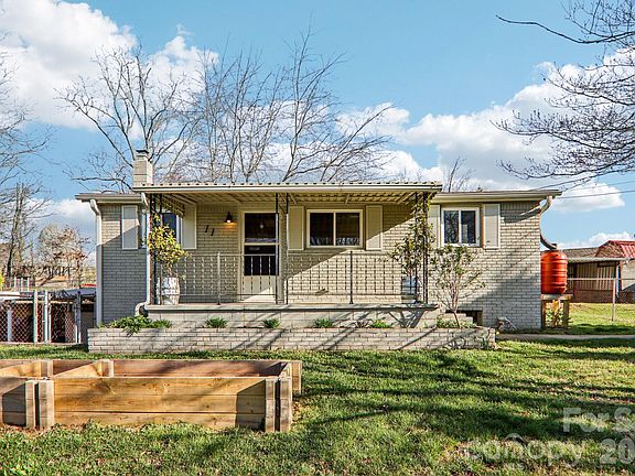 2nd image of 11 Huffman Rd