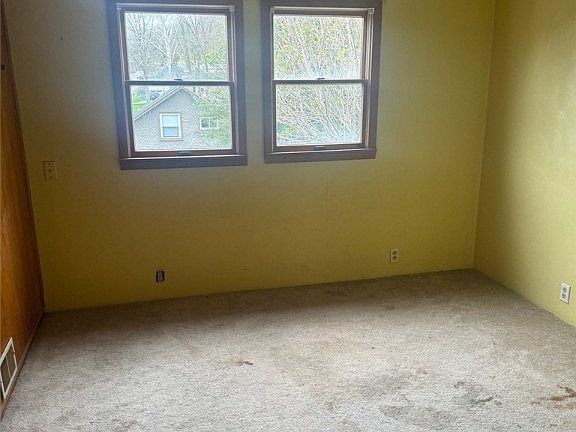 4th image of 1501 Stewart St