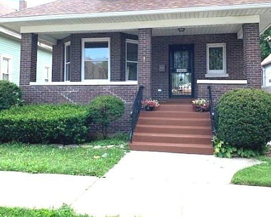 4th image of 12624 Greenwood Ave