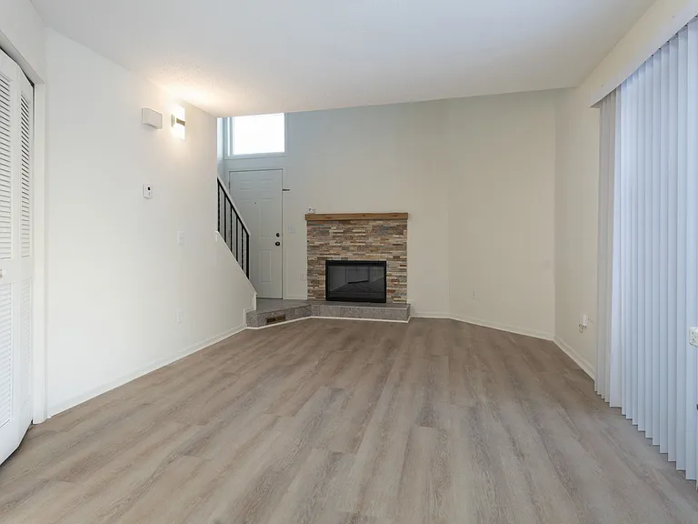 The Lofts of Sandcreek — Photo 11
