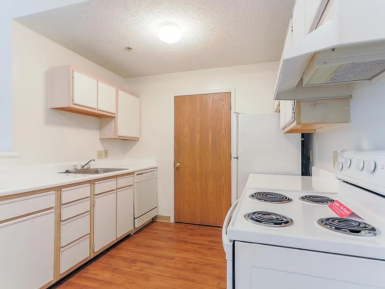 4250 Branch Bend Ln — Photo 11