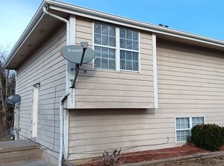 707 McVey Rd #707A, Sedalia, MO 65301