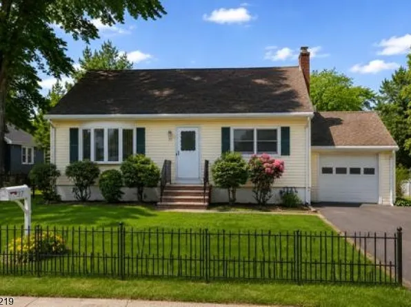 37 Linden Rd, Wayne Twp., NJ 07470