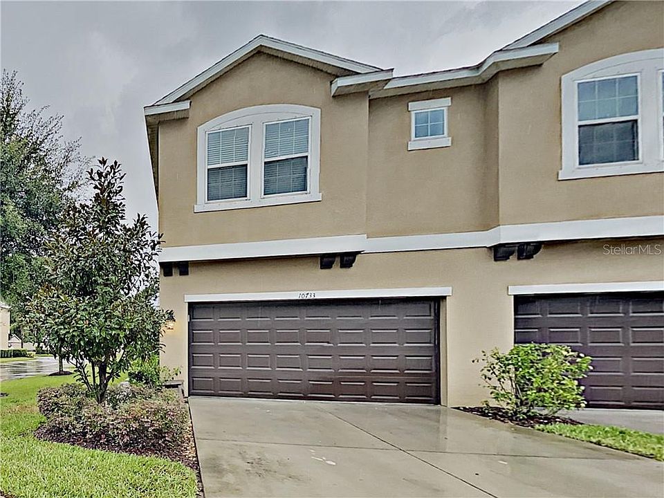1st image of 10733 Avery Park Dr
