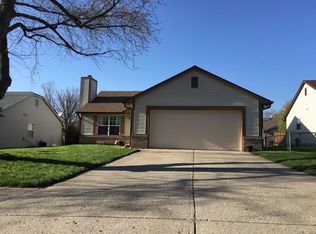 720 Spring Mill Dr, Mooresville, IN