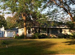 11587 N Heights Dr NW, Coon Rapids, MN 55433