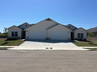 2504 Sloan Cir #B, Lorena, TX 76655