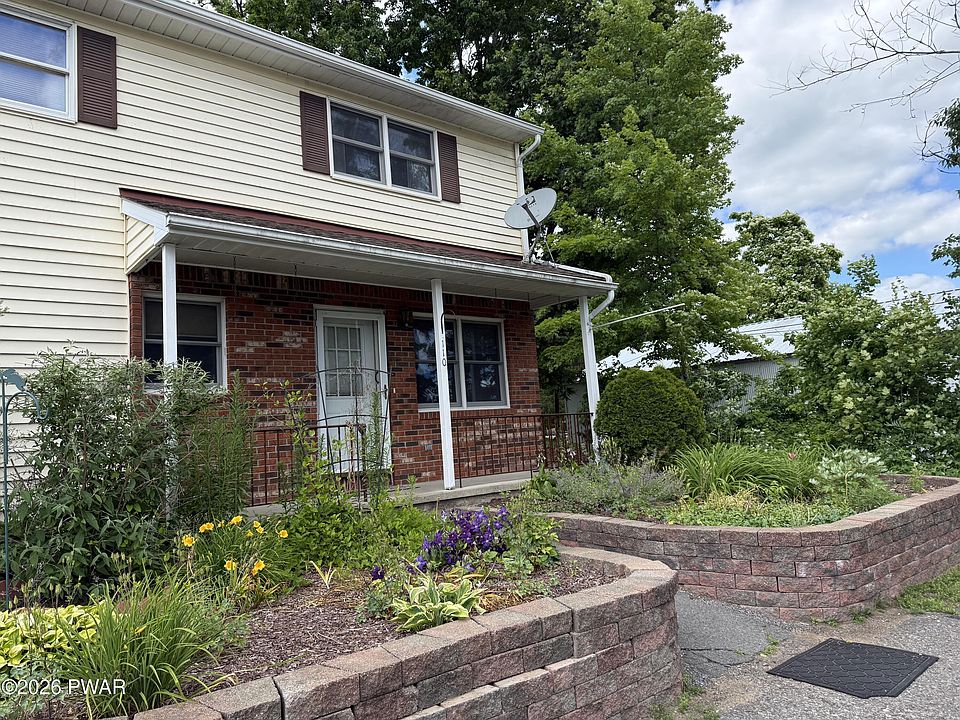 1st image of 110 Wheatfield Dr