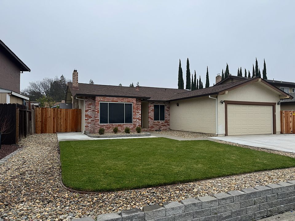 1st image of 2877 Mankas Blvd