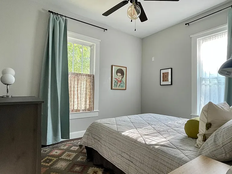 901 Everts St — Photo 24